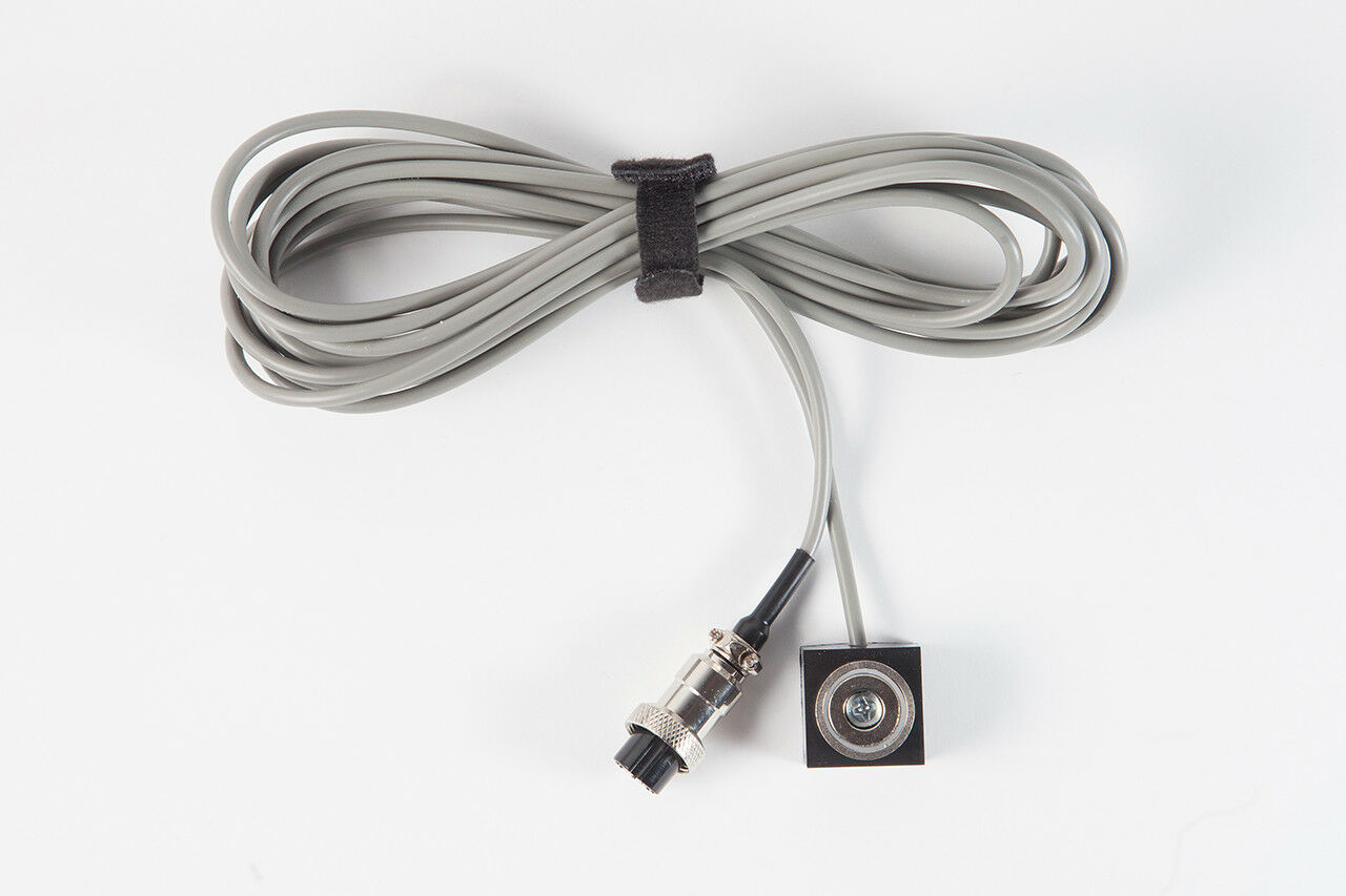 Vibration sensor with magnetic base